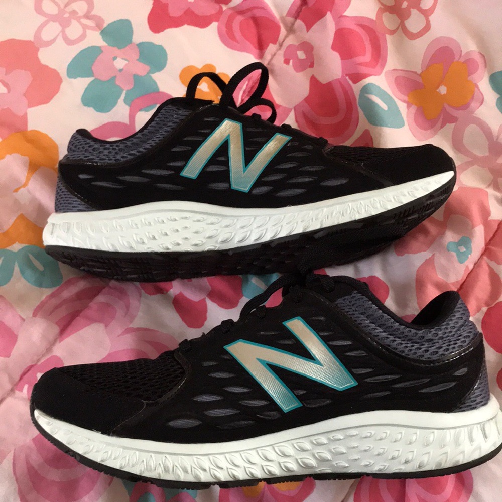 Great condition New Balance 420